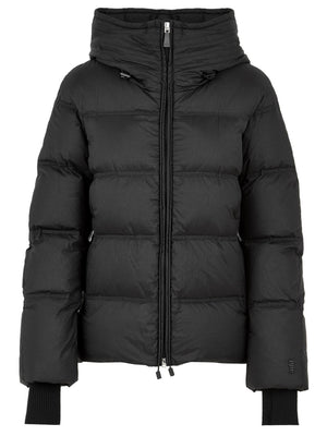 Veste en nylon à capuche pour femme