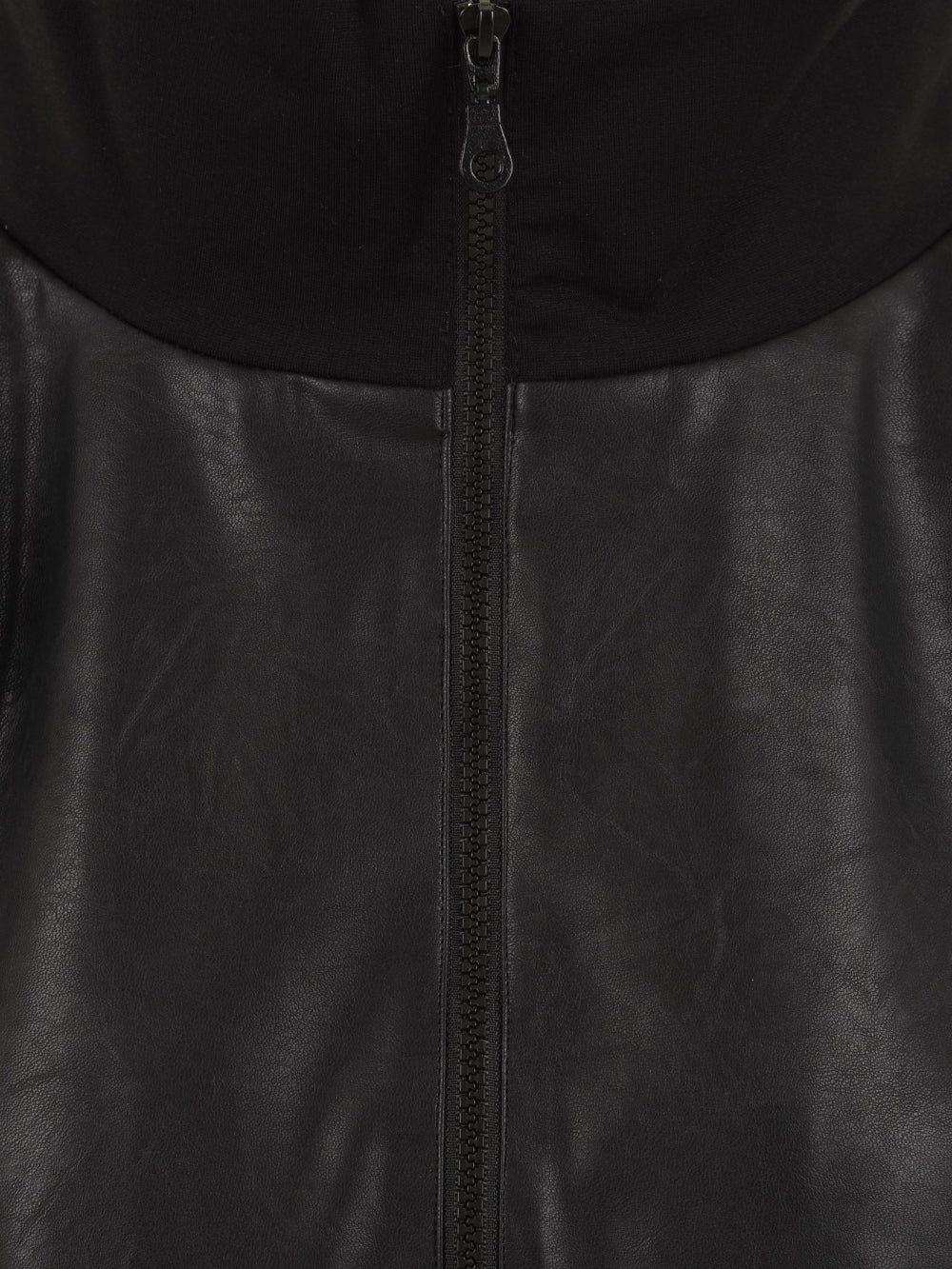 Giubbotto corto EUROPEAN CULTURE Donna - Nero