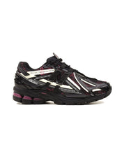 Sneakers Basse 1906A NEW BALANCE Uomo - Black/Pink