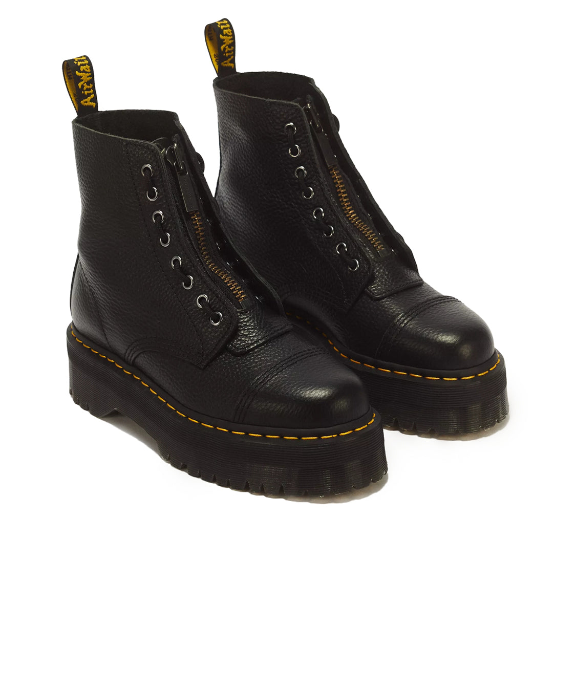ai26-drmartens-225640010012p_d4053482-0dba-443f-9ef7-7f996e6537c5.jpg