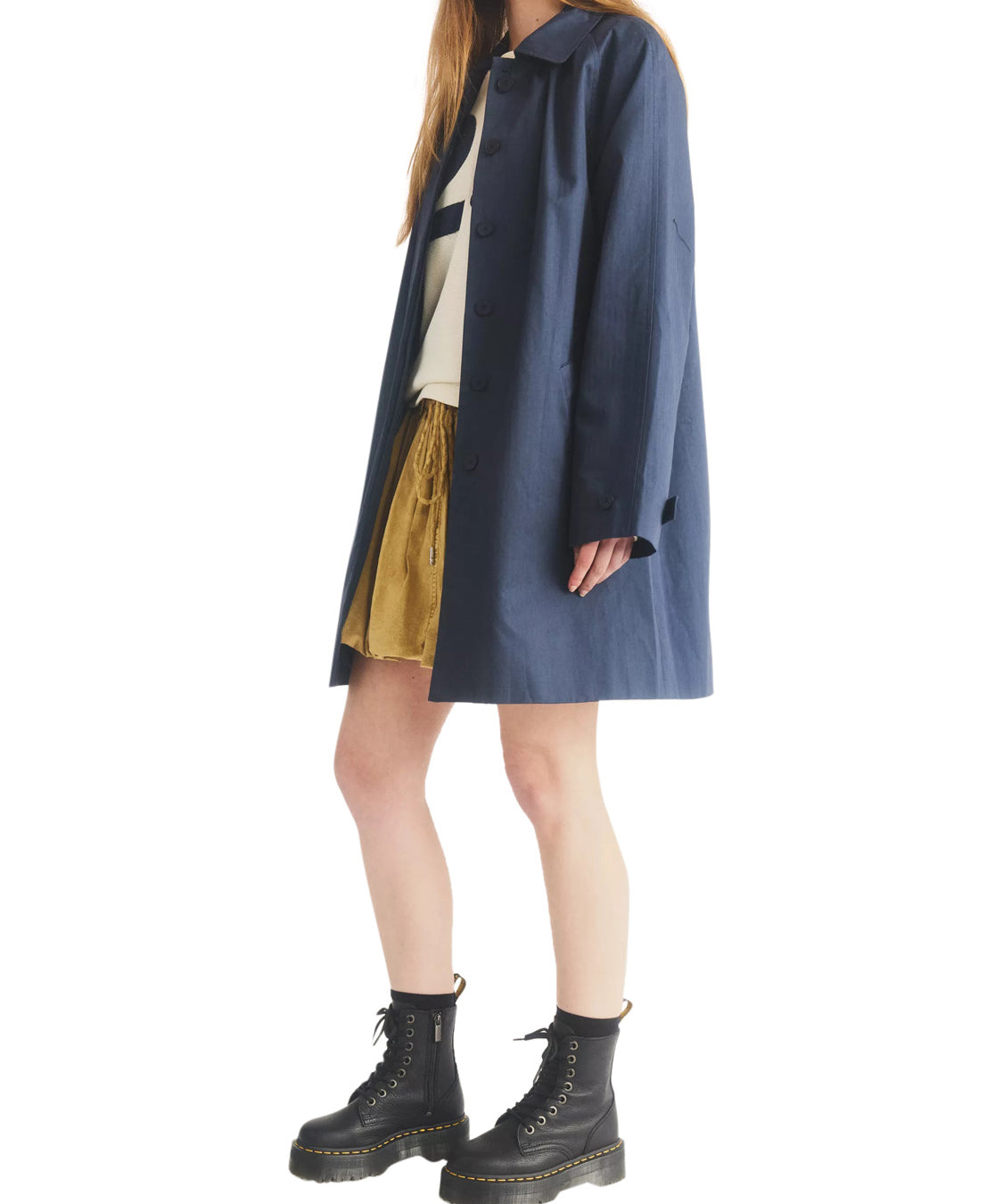 ai26-drmartens-263780010011p_6850bfd1-461b-4f54-93fb-506bad593846.jpg