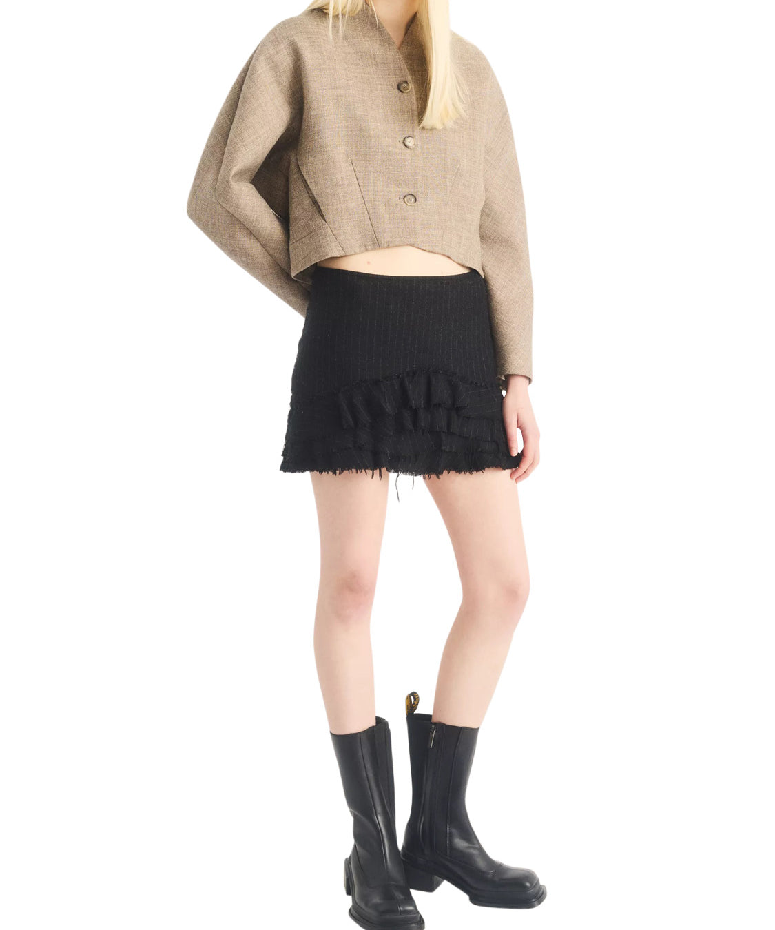 ai26-drmartens-419930010011p_5de6c60e-1952-47fa-8220-58495972a4e3.jpg
