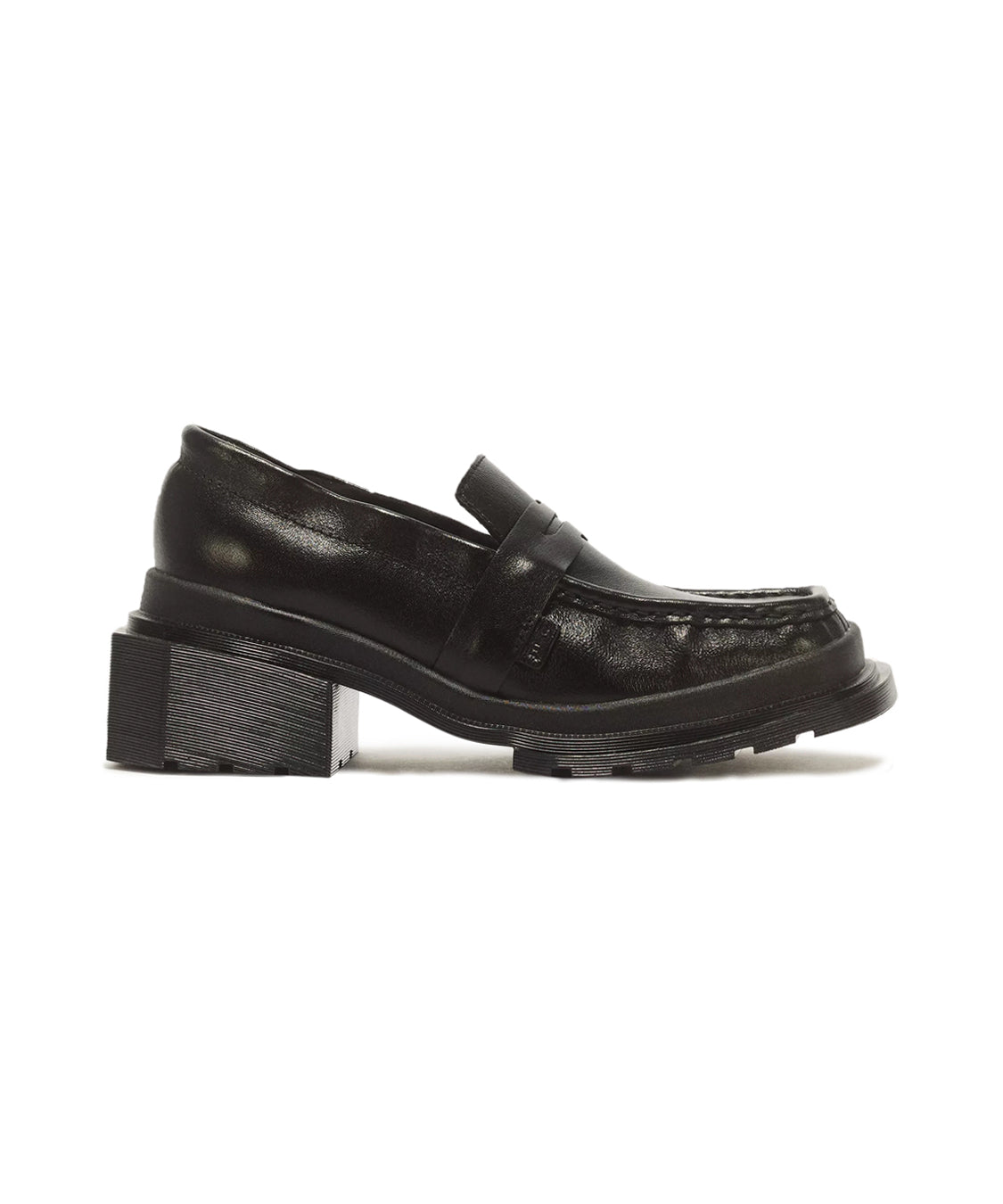 ai26-drmartens-42063001001_d7e19e75-57db-43ef-bade-e2f0e8828e96.jpg