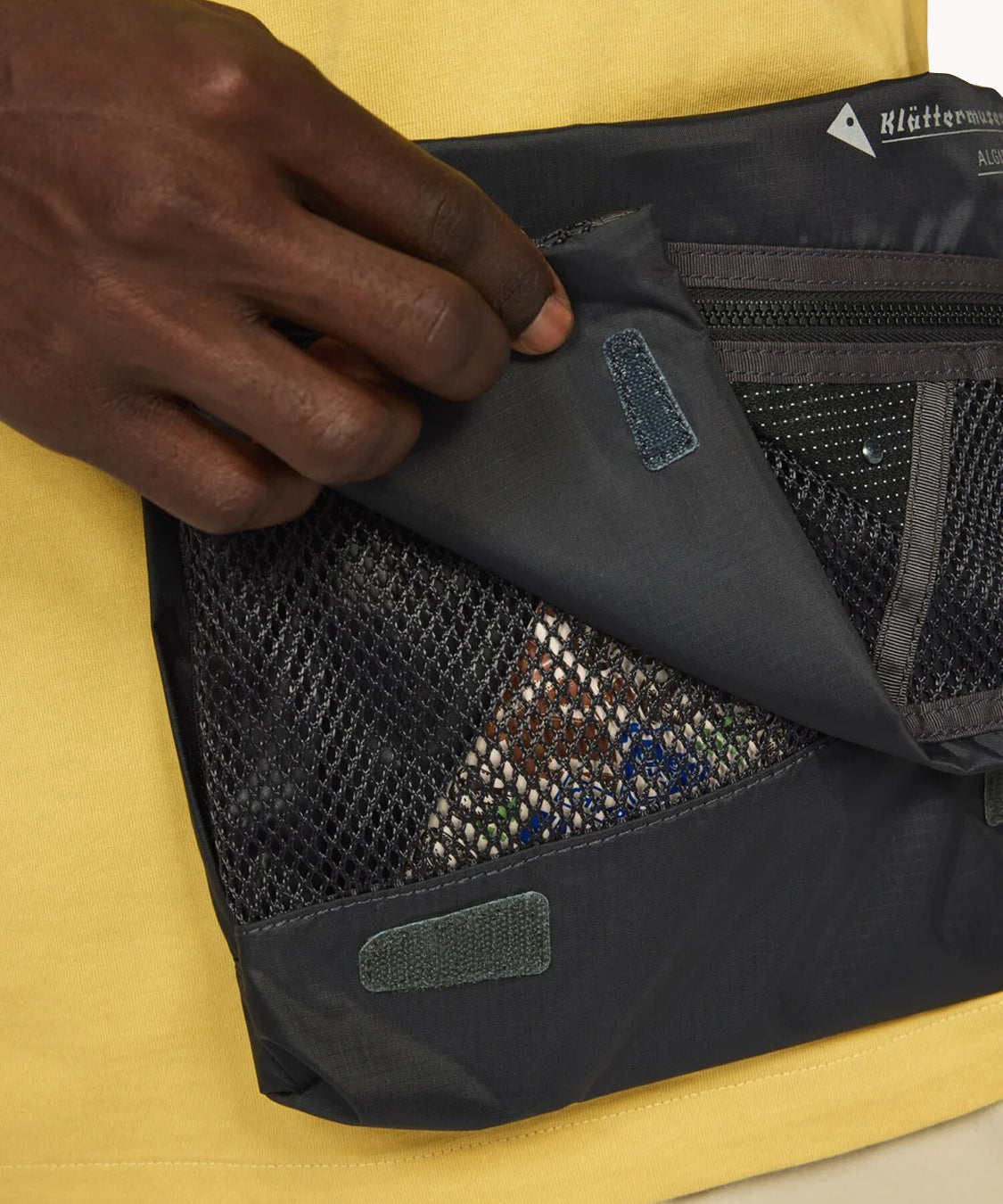 Tracolla Algir Foldover Bag KLÄTTERMUSEN Unisex - Grigio