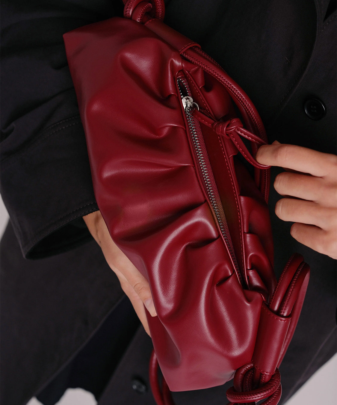 Borsa a spalla Dumpling Bag OLEND Donna - Rosso