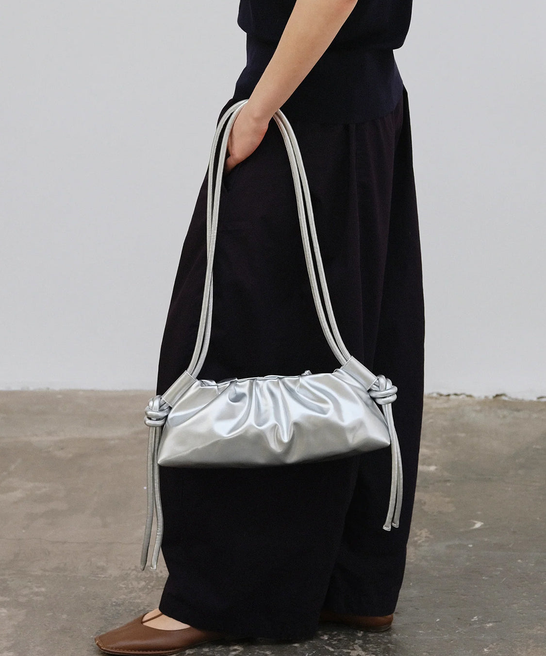 Borsa a spalla Dumpling Bag OLEND Donna - Argento