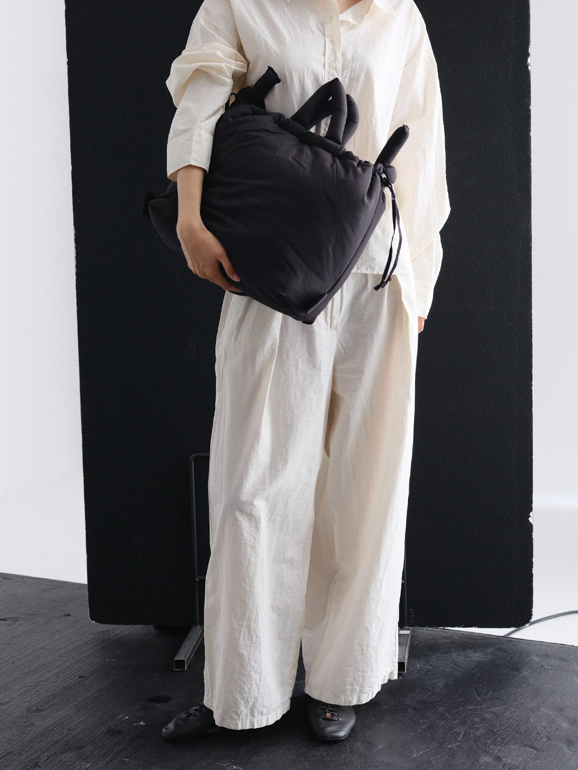 Borsa a mano con tracolla Ona Soft Bag OLEND Donna - Nero