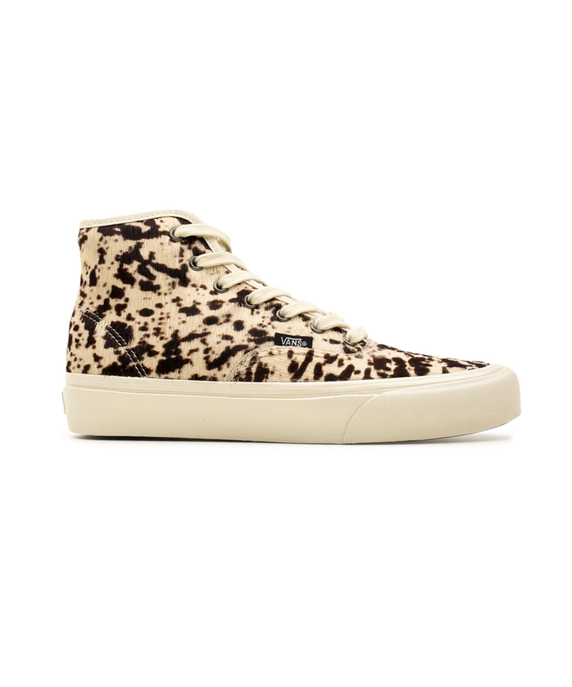 ai26-vans-vn000e8hbro1_95d41a57-c3b2-45c7-8817-5d18a0f1d2e1.jpg