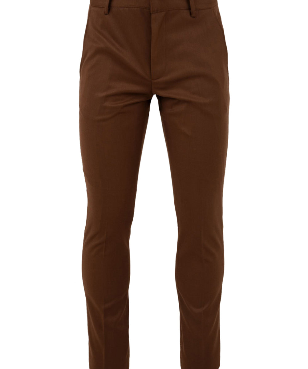Immagine frontale del pantalone da uomo in marrone firmato Daniele Alessandrini con tasche fronte a filo, chiusura con zip e bottone e passante per cintura.