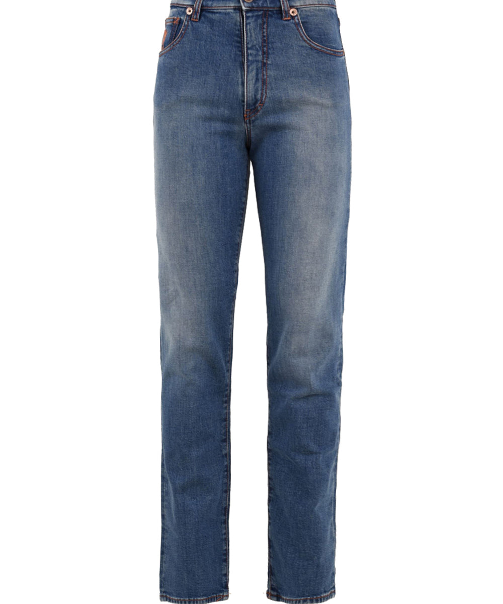 Immagine frontale del jeans da donna European Culture con gamba stretta, tasche e chiusura con bottone e zip.
