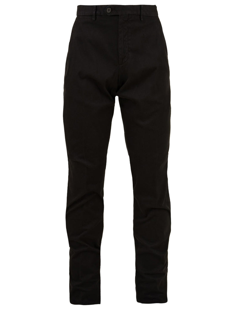 Immagine del pantalone in nero da uomo firmato GTA. Il pantalone ha una gamba stretta,con chiusura con bottoni.